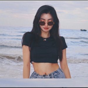 Meet your Posher, Paris